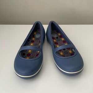 Crocs Women's Size 8 Crocband Winter Flats Blue Mary Jane Slip On Shoes